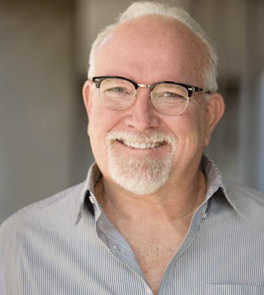 dad New Ryse Sustainable Design | WHO ARE WE?